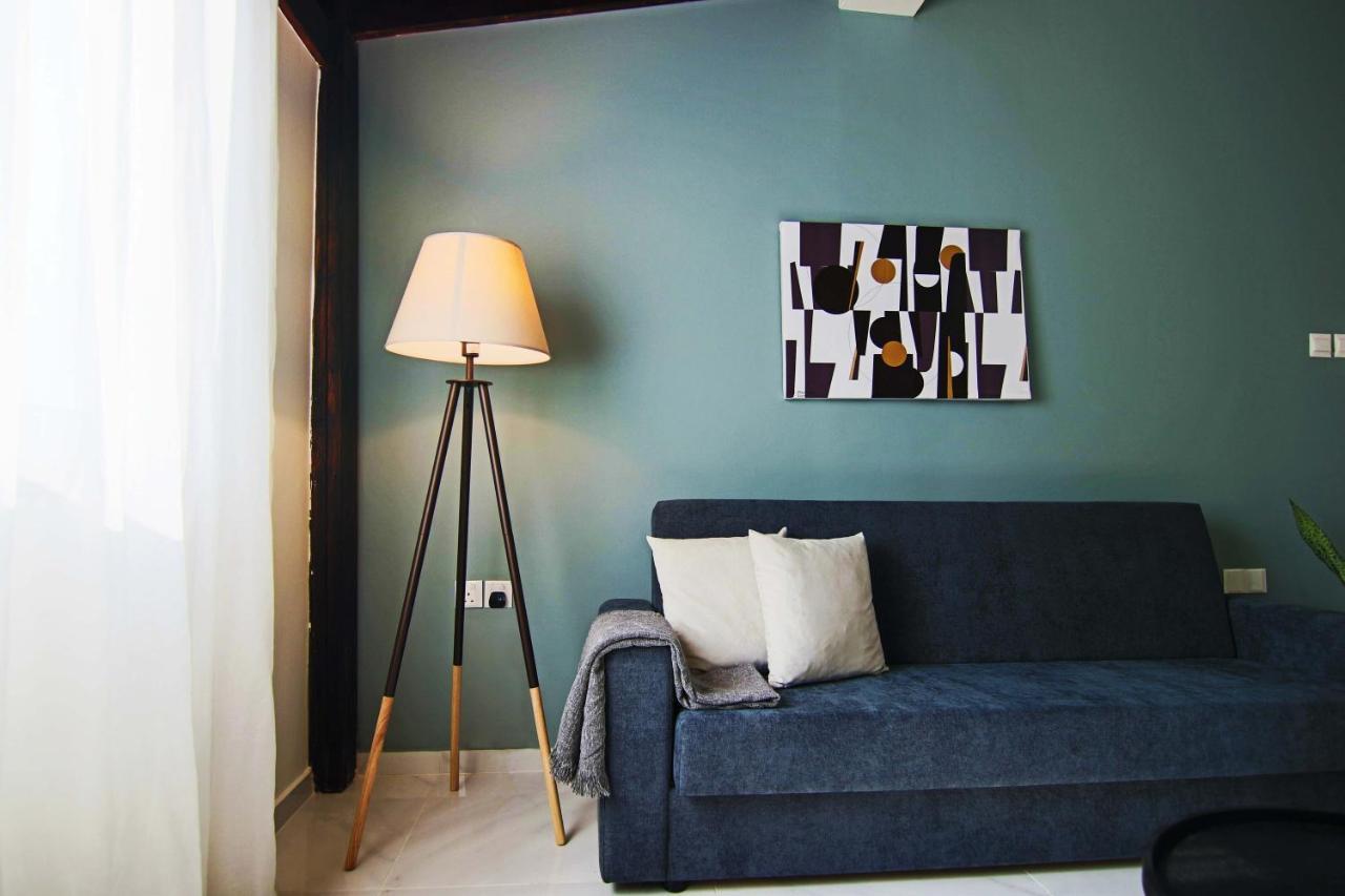 Phaedrus Living - City View Luxury Flat Harbour 03 Ларнака Екстер'єр фото